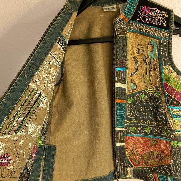 Chico Women Embroidered Embellished Denim Vest Size 0 - Picture 5 of 10